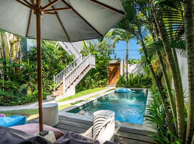 Kubu Guest House Seminyak Exterior foto